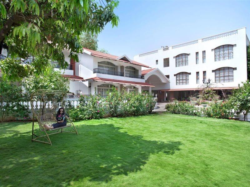 Villa San Lawrenz Lonavla Exterior foto