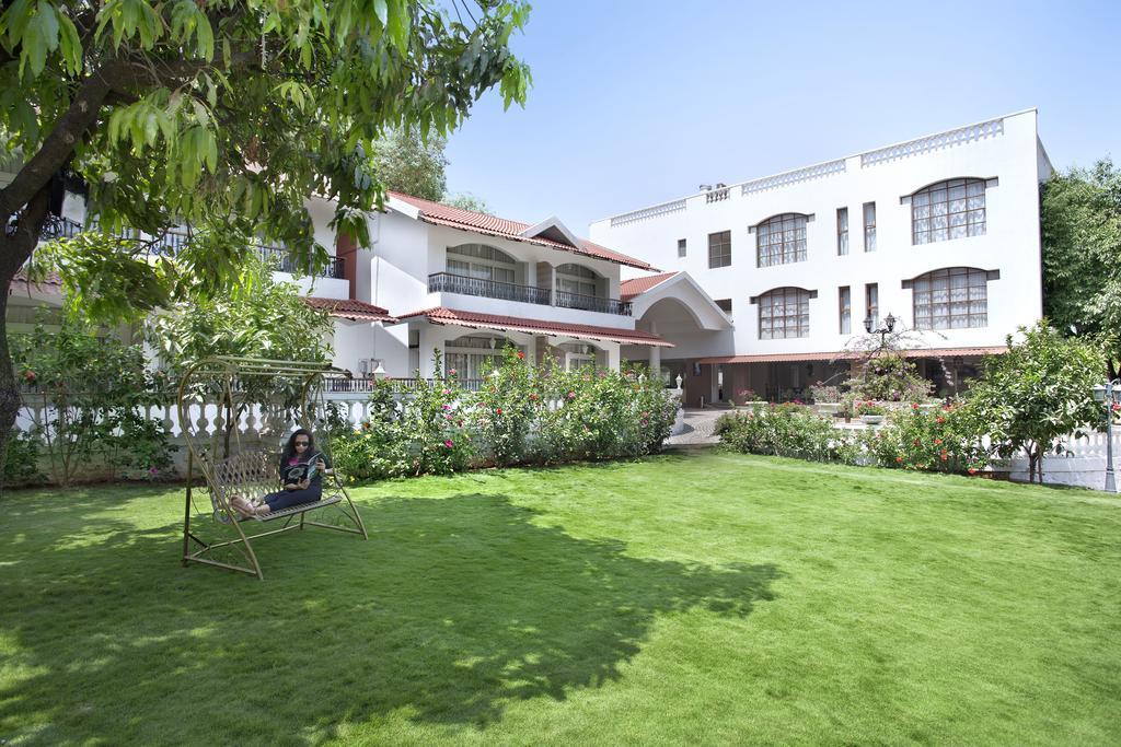 Villa San Lawrenz Lonavla Exterior foto